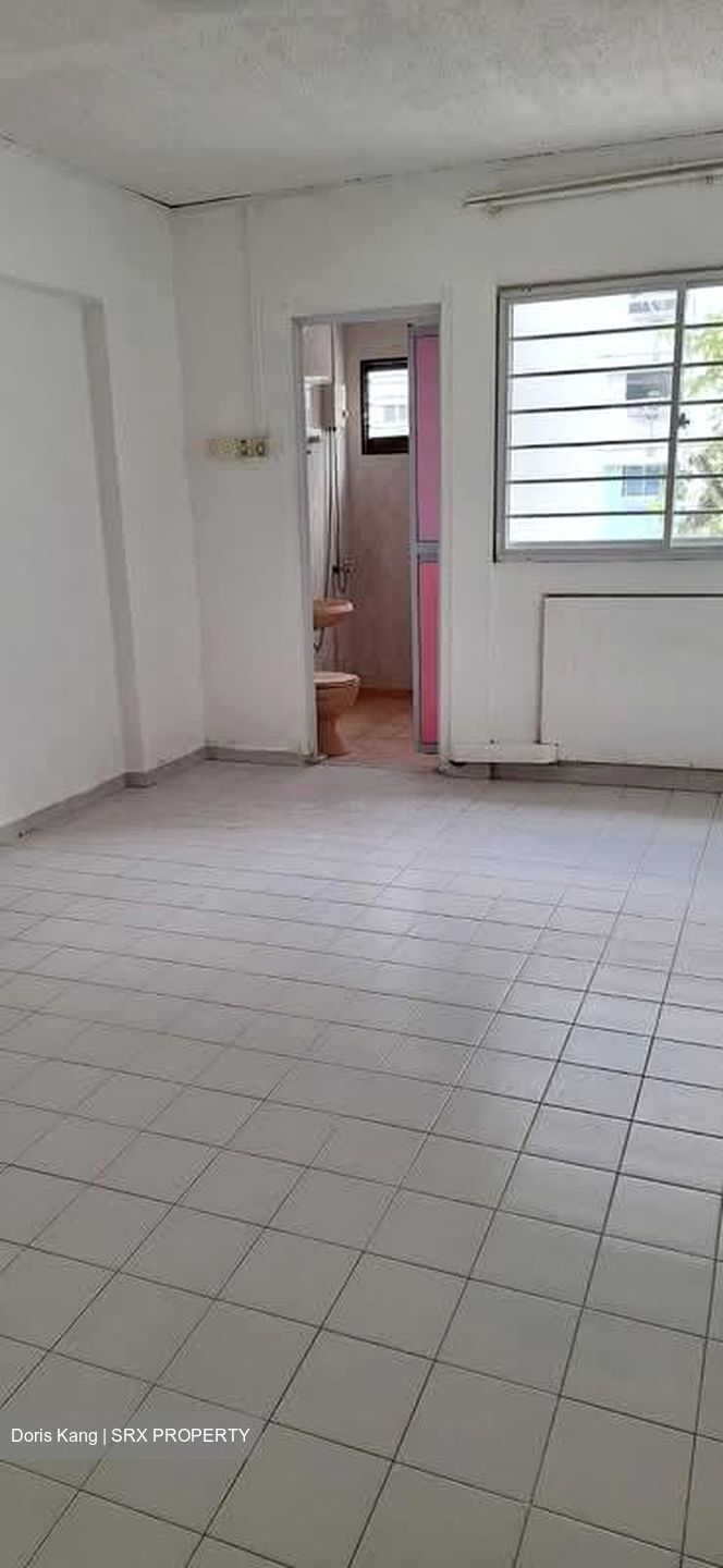 Blk 132 Yishun Street 11 (Yishun), HDB 4 Rooms #586903301